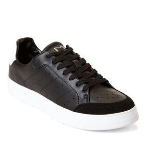 MARC FISHER Hayley Leather Low-Top Sneakers Sz 8M